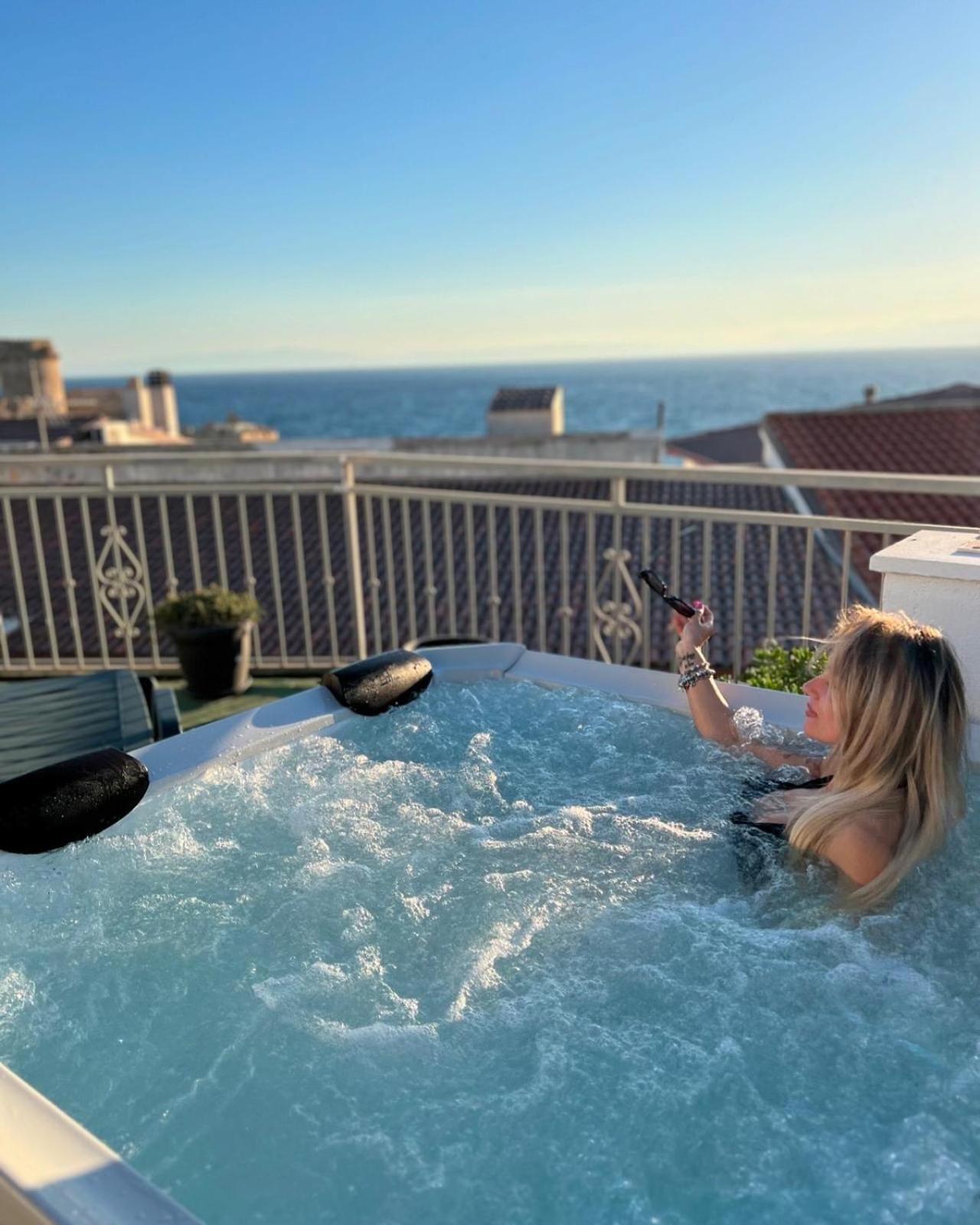 Four Winds B&B Le Castella  Bagian luar foto